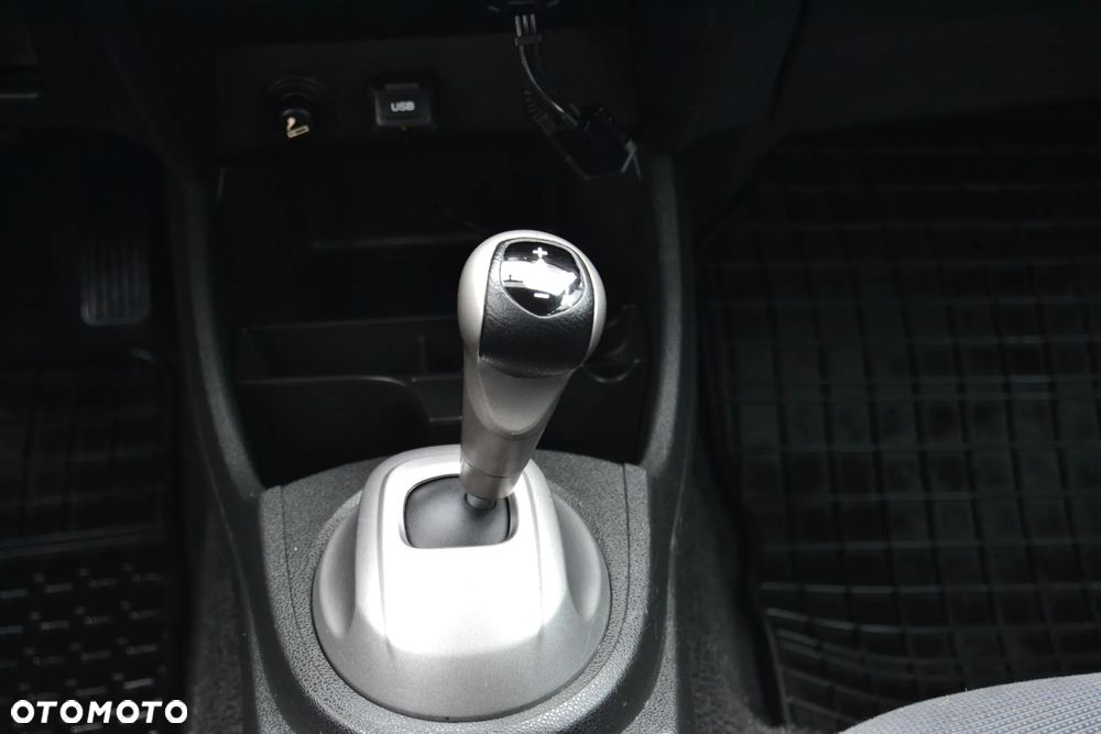 Honda Jazz 1.4 Elegance CVT - 25