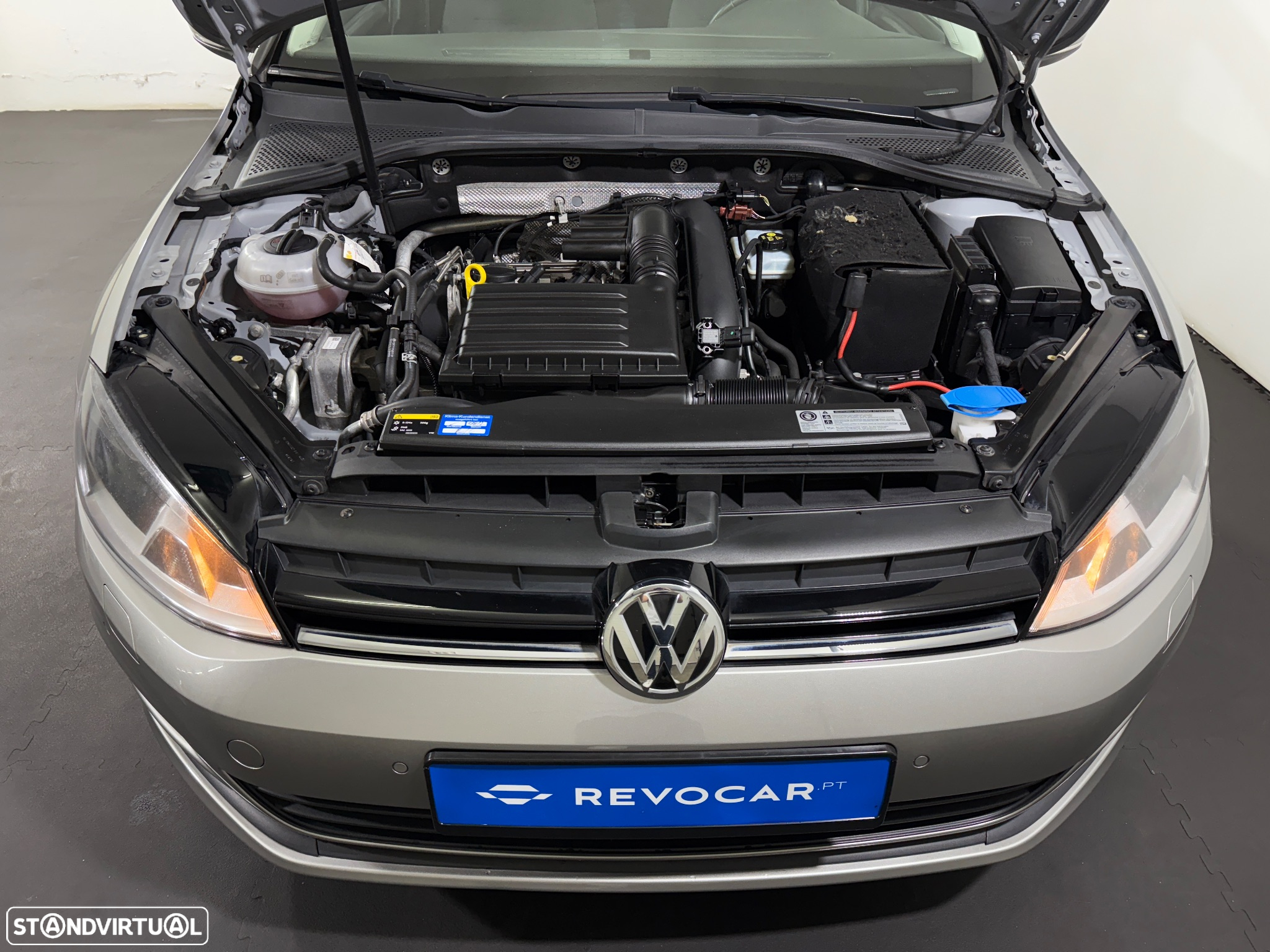 VW Golf 1.2 TSi BlueMotion Comfortline - 32