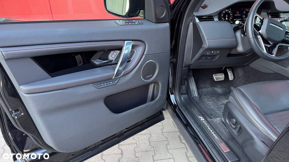 Land Rover Discovery Sport P250 R-Dynamic - 25