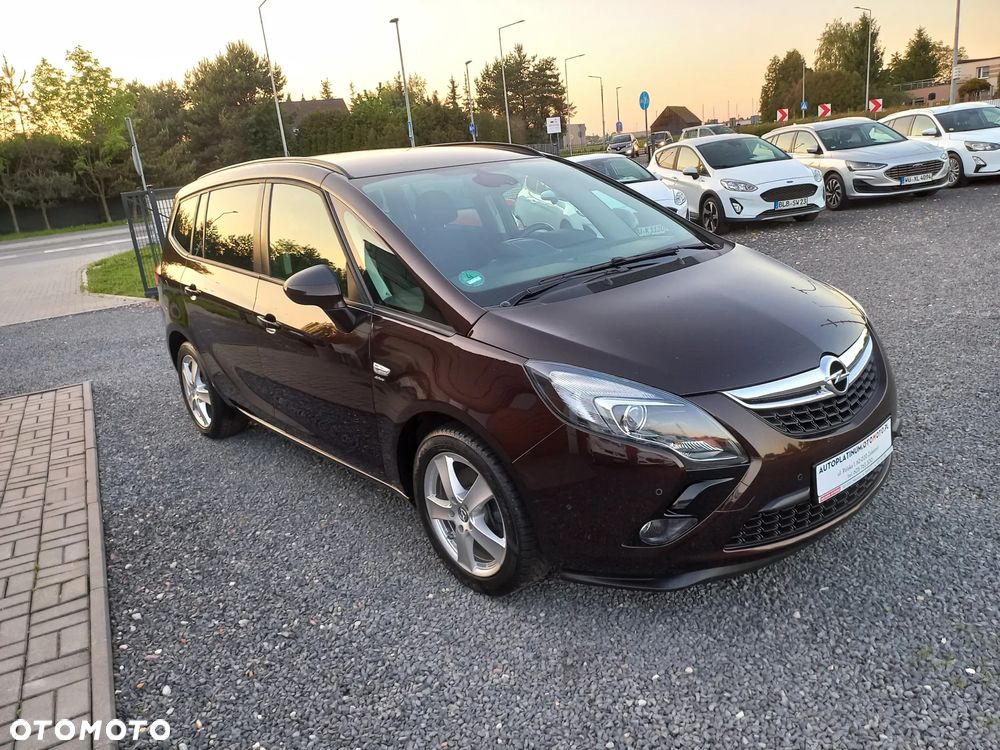 Opel Zafira - 9