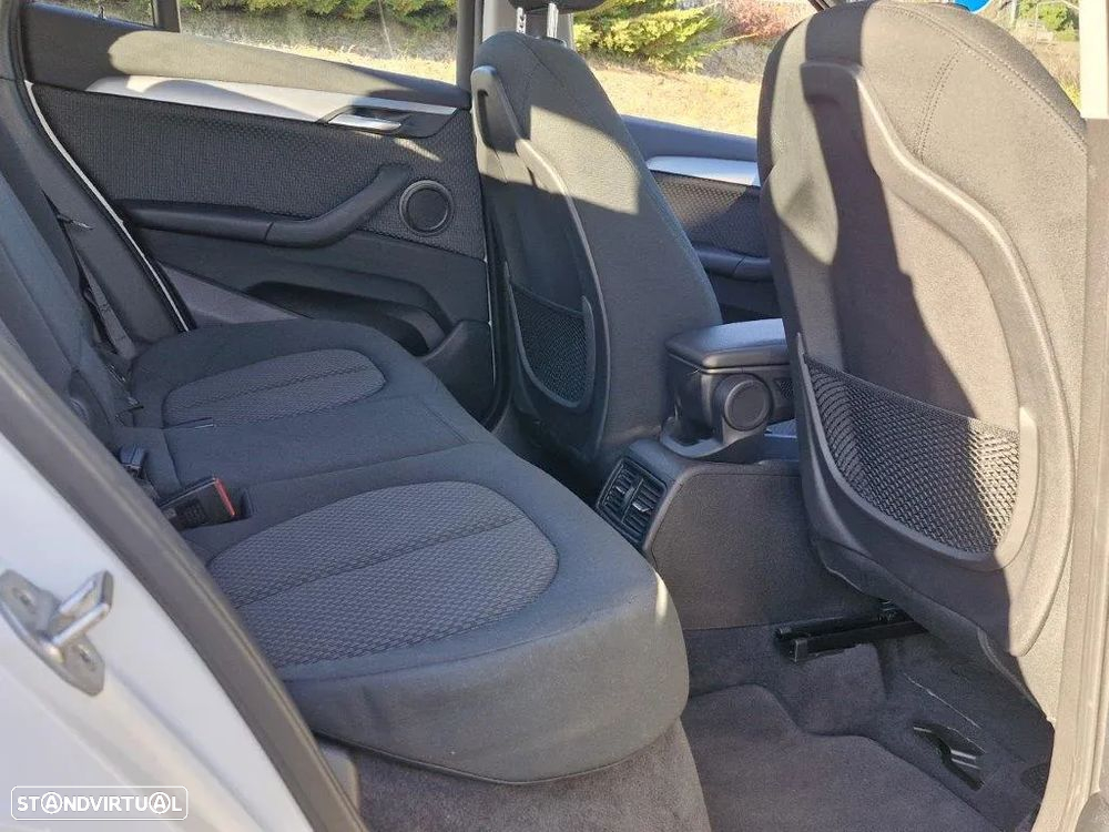 BMW X1 25 e xDrive - 25
