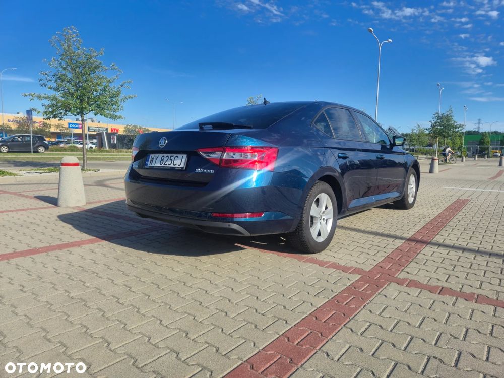 Skoda Superb 2.0 TDI Active - 2
