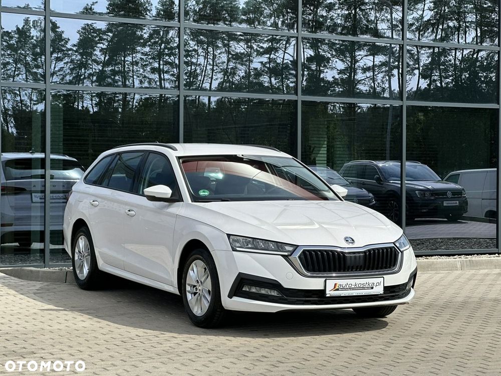 Skoda Octavia 2.0 TDI Ambition DSG - 6