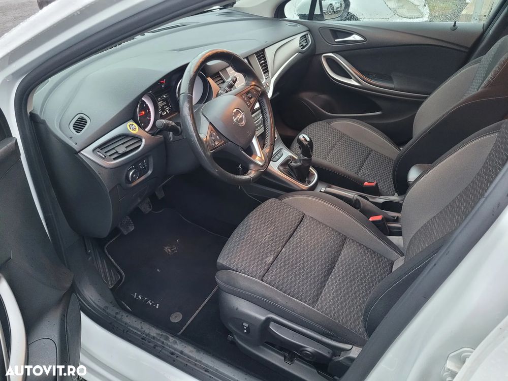 Opel Astra 1.2 Turbo Start/Stop Sports Tourer - 8