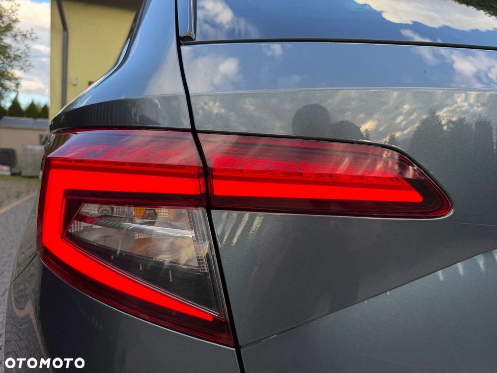 Skoda Karoq 1.5 TSI ACT 4x2 Style DSG - 22