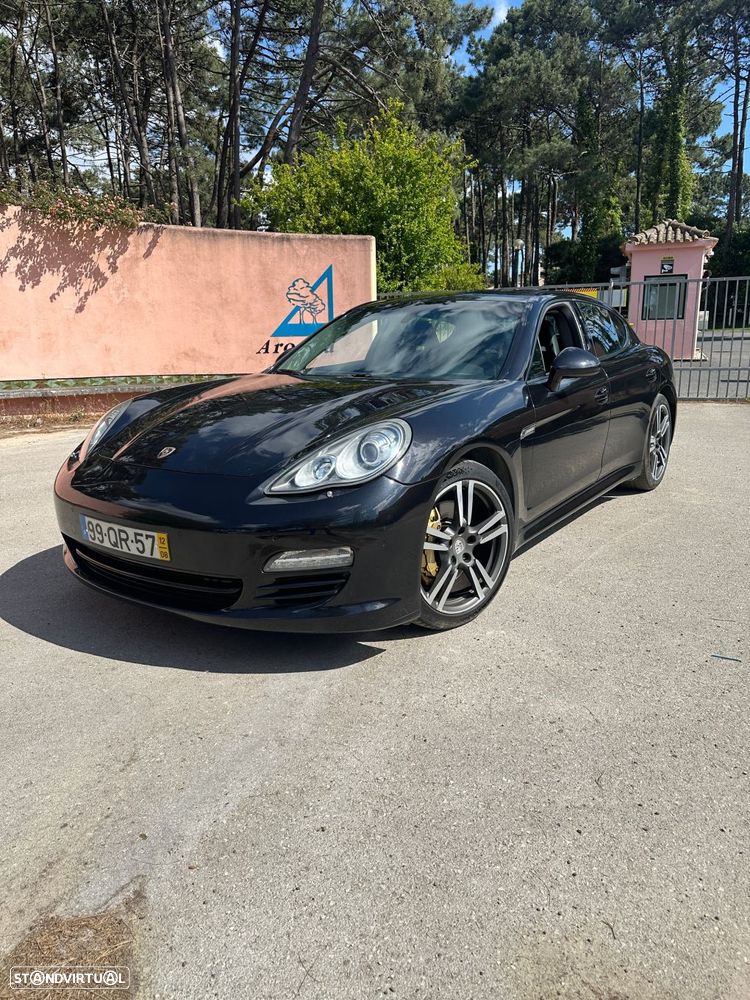 Porsche Panamera Platinum Edition - 1