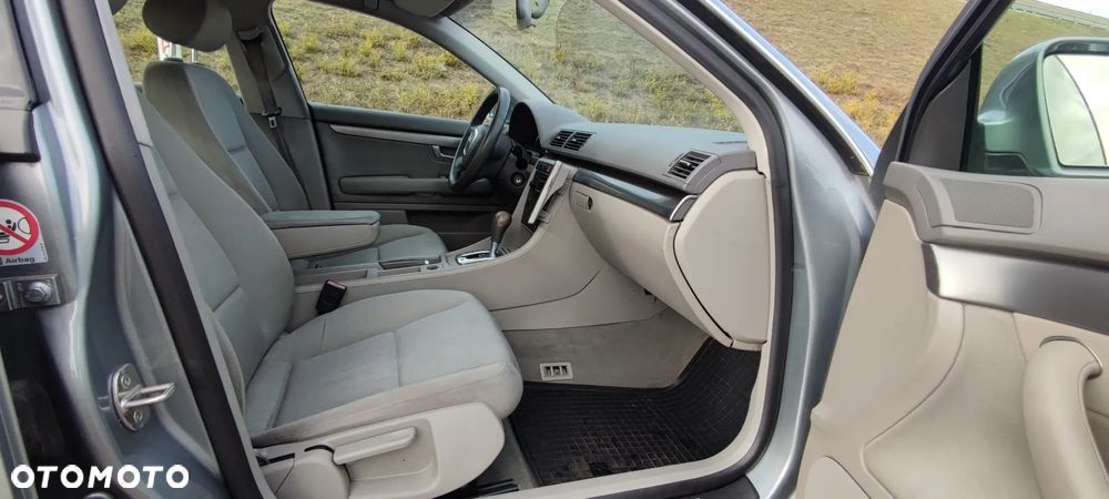 Audi A4 - 12