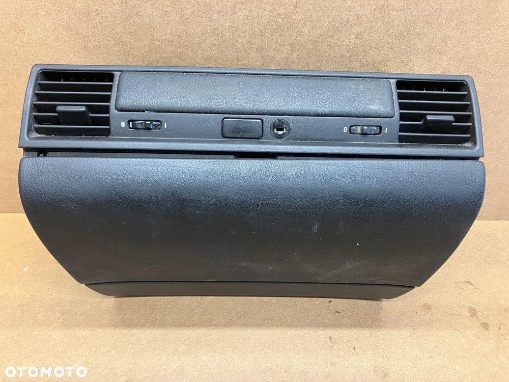 SCHOWEK BMW E36 CZARNY PASAŻERA KRATKI NAWIEWÓW SEDAN COUPE CABRIO TOURING 8153013 8162022 - 1