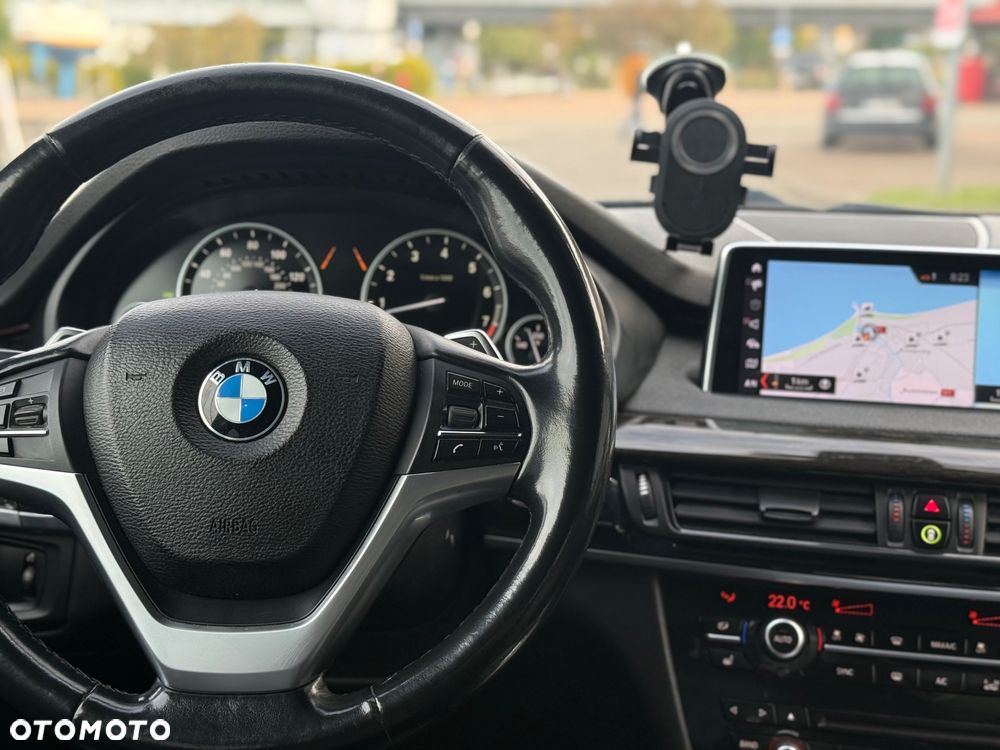 BMW X5 xDrive35i - 27