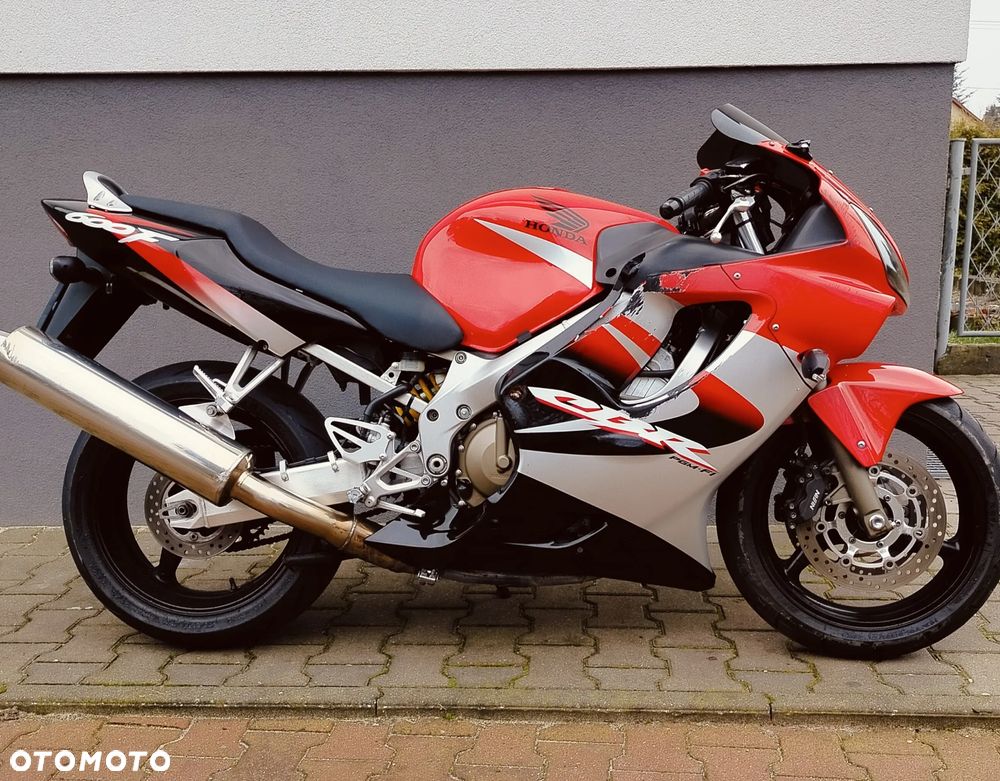 Honda CBR - 10