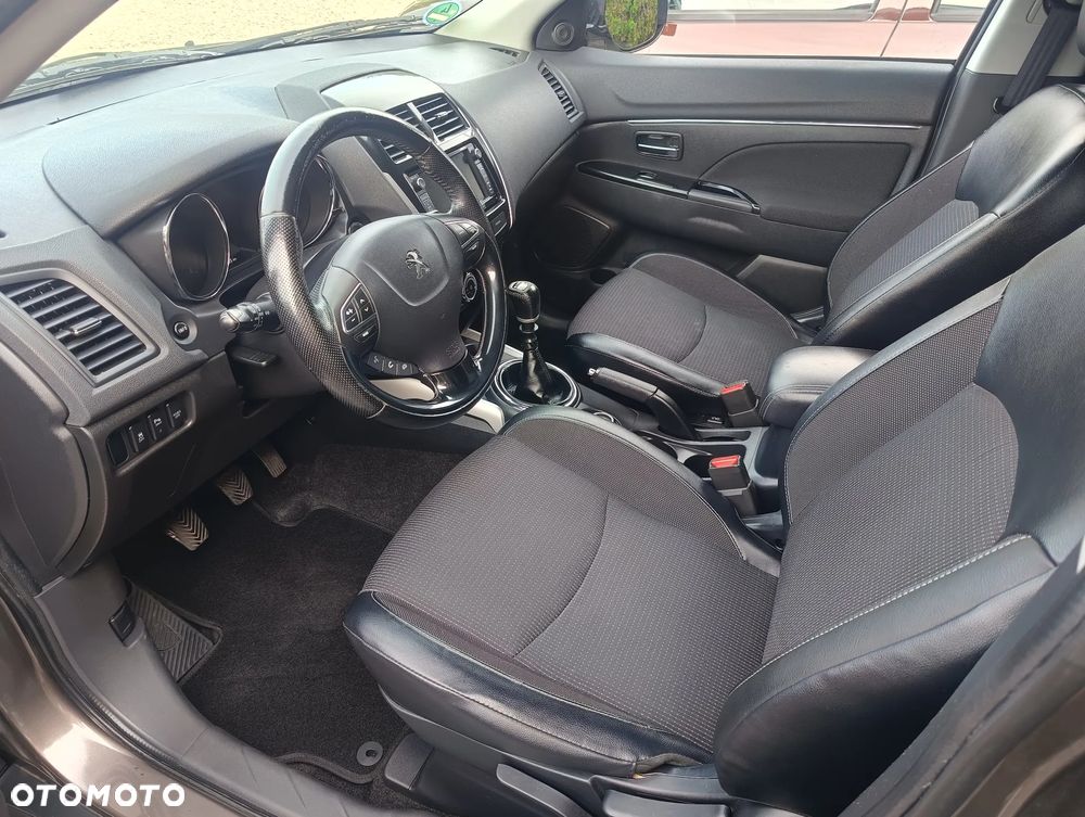 Peugeot 4008 - 14
