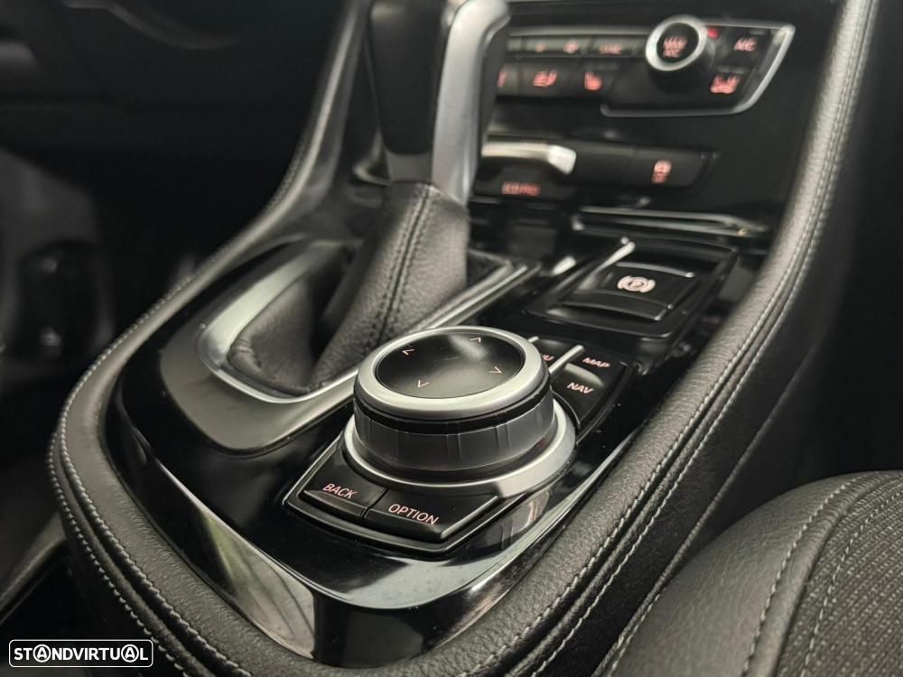 BMW 225xe Active Tourer Line Luxury - 42