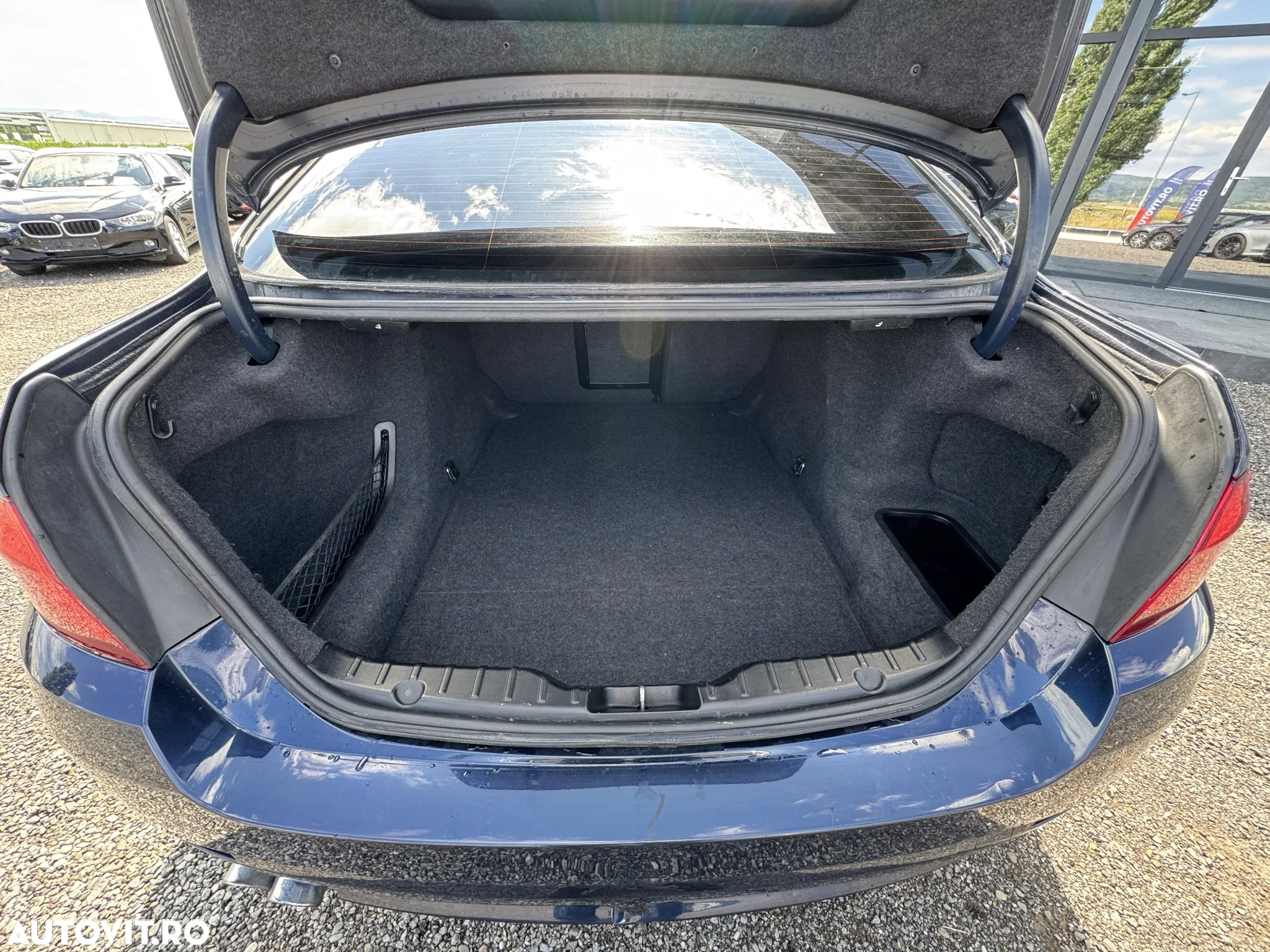 BMW Seria 5 520d - 19