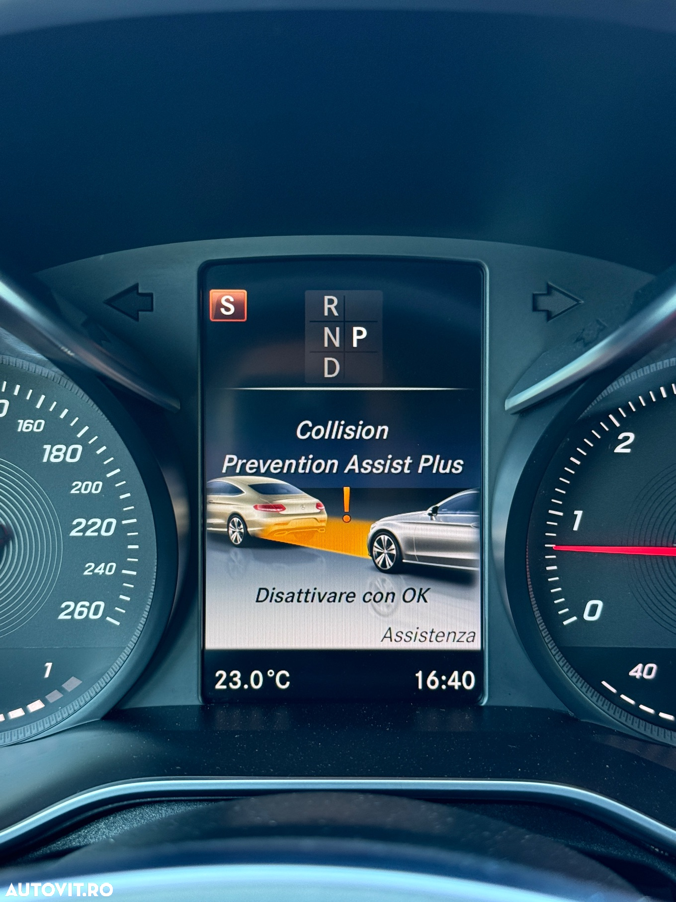 Mercedes-Benz C 250 d Coupe 9G-TRONIC AMG Line - 23