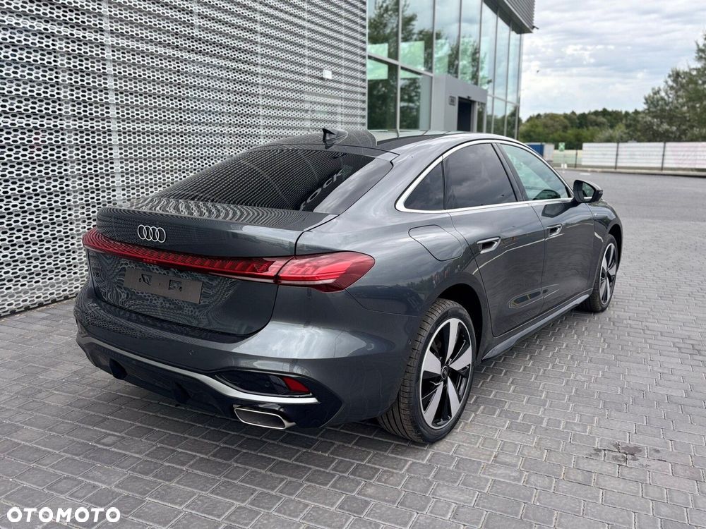 Audi A5 Limousine - 5