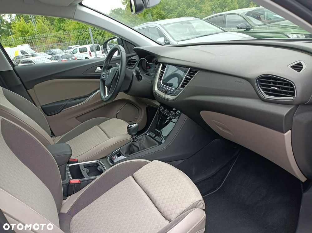 Opel Grandland X - 23