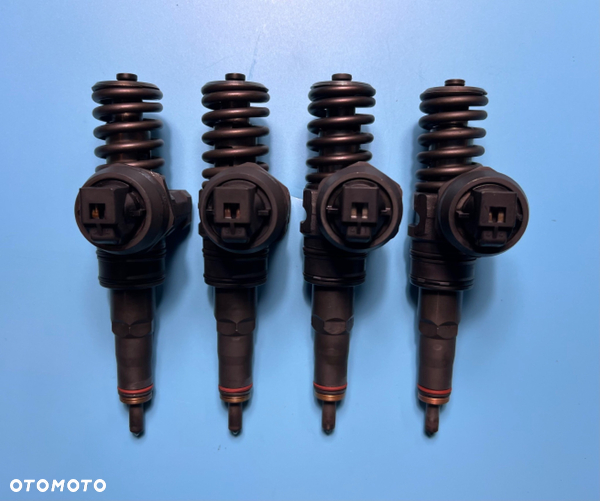 Pompowtryskiwacz Pompowtryski Audi Seat Skoda VW 2.0 TDI 038130073BQ