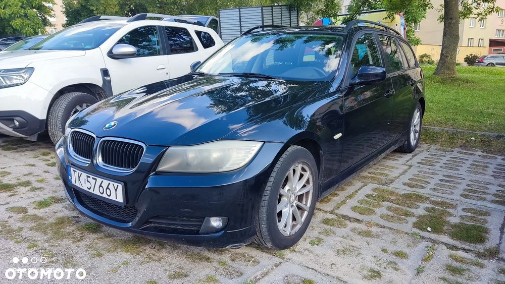 BMW Seria 3 318i - 1