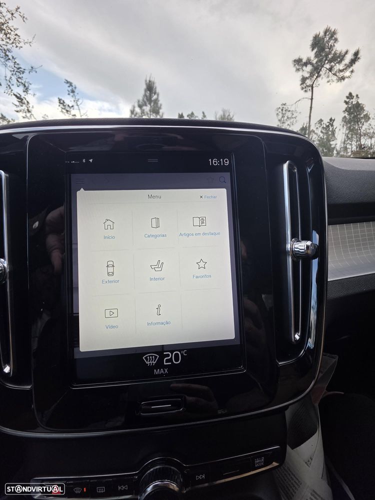 Volvo XC 40 2.0 D3 Momentum Core - 57