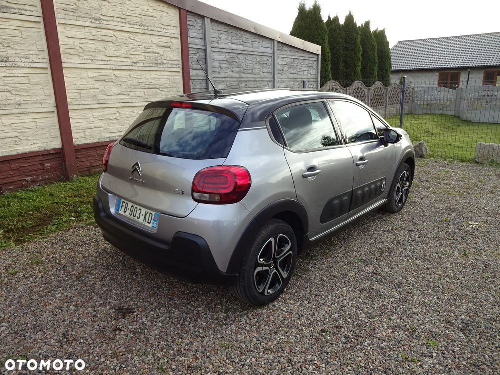 Citroën C3 Pure Tech 82 SHINE - 3