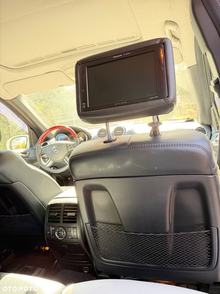 Mercedes-Benz GL 500 - 14