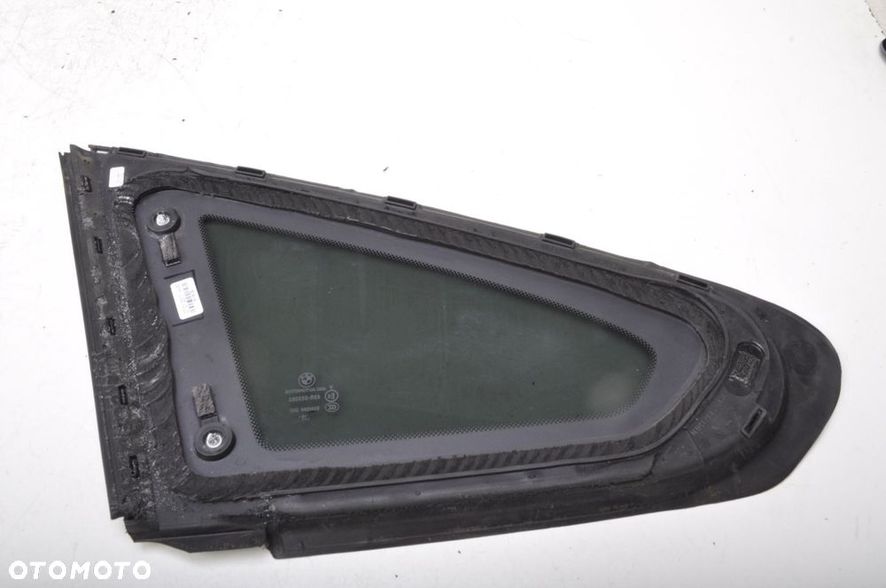 BMW F36 SZYBA KAROSERYJNA LEWY TYŁ TYLNA 17R - 2