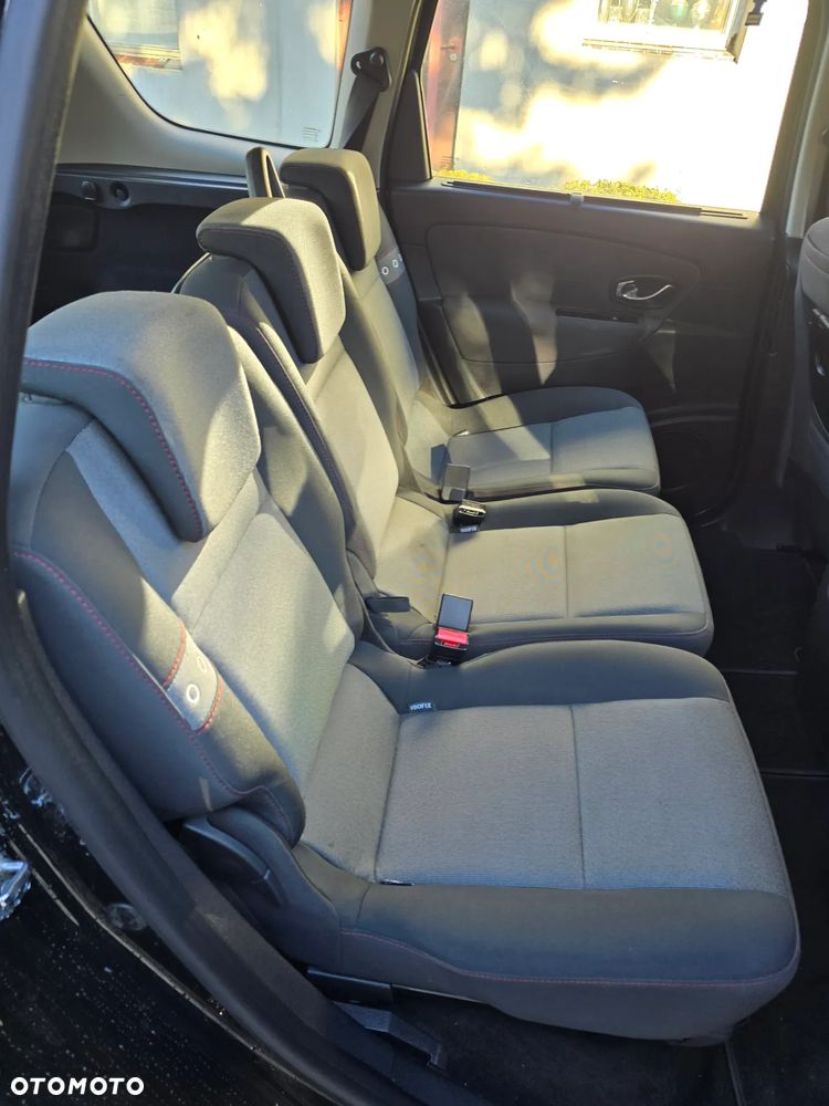 Renault Grand Scenic - 20