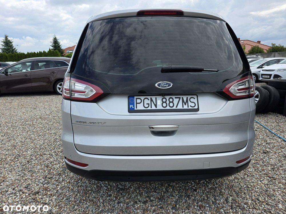 Ford Galaxy - 26