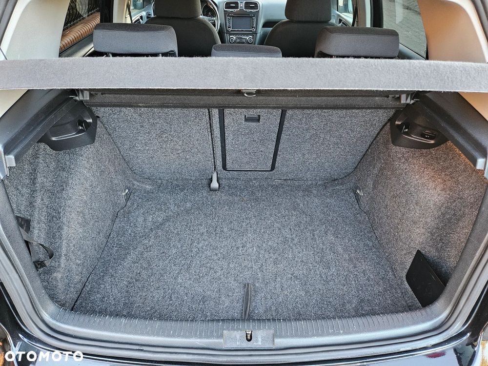 Volkswagen Golf 2.0 TDI DPF Trendline - 13