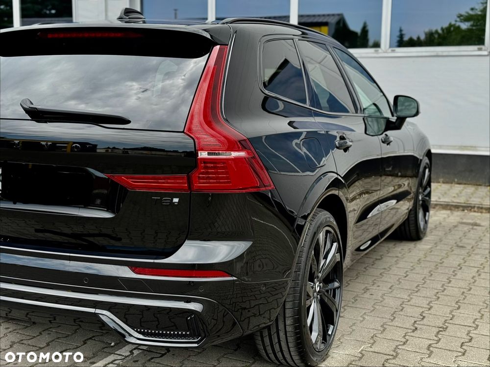 Volvo XC 60 T8 AWD Ultra Black Edition - 16