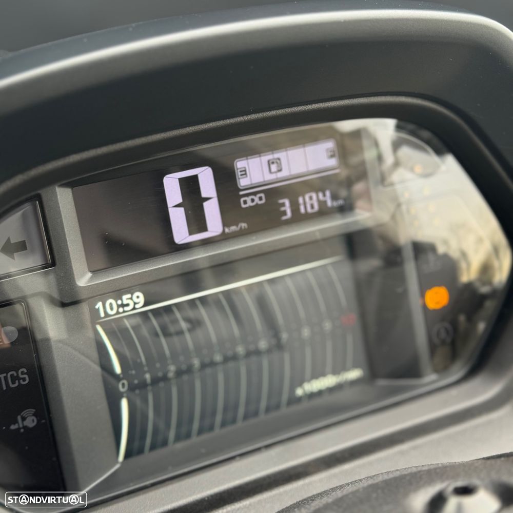 Yamaha NMAX Tech Max - 6