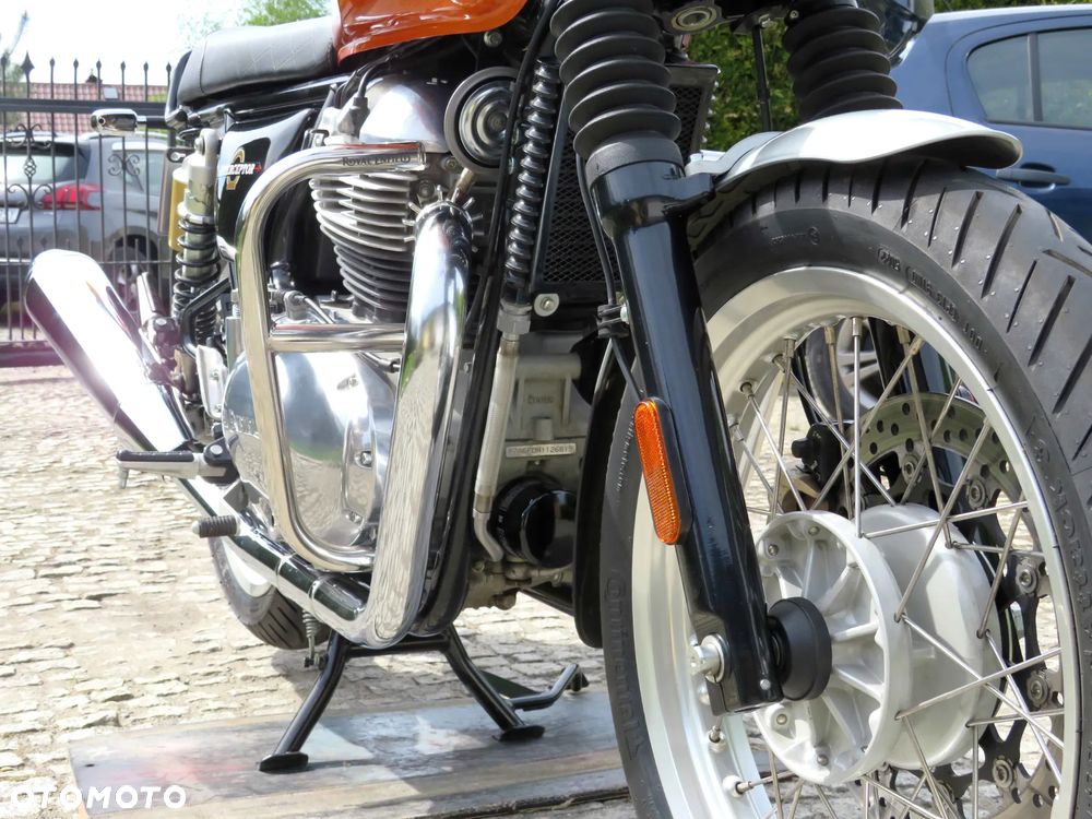 Royal Enfield Interceptor - 9