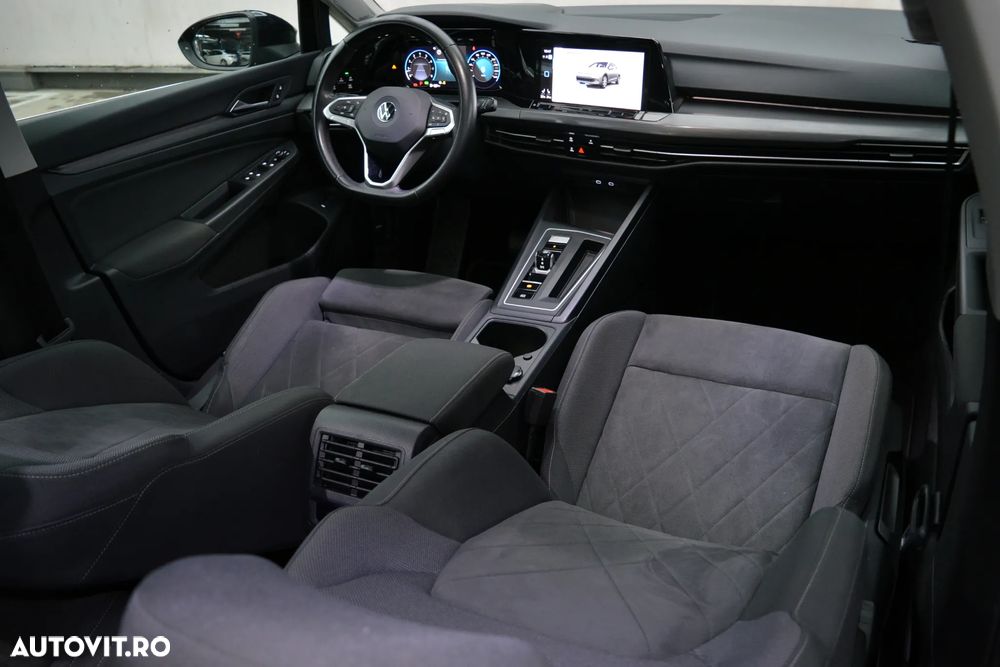 Volkswagen Golf 1.5 eTSI OPF DSG Style - 10