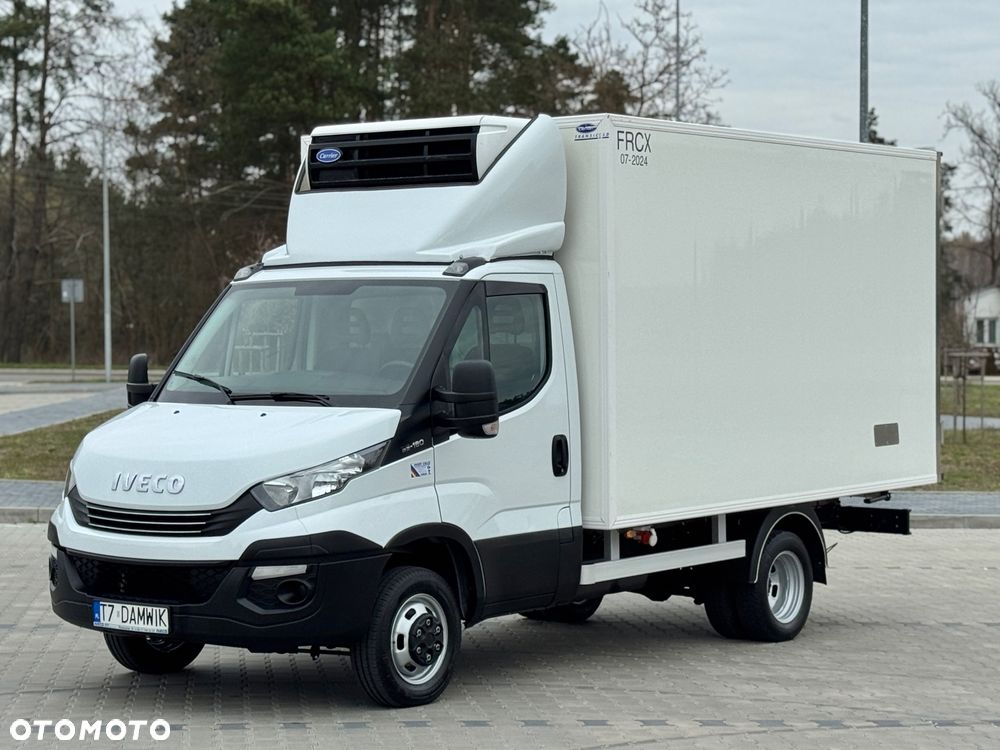 Iveco Daily‼️35/50C18‼️3.0 HI-MATIC Chłodnia/Mroźnia zakres -29C/+20C Grzanie Carrier XARIOS 500 Grube Ściany/Podłoga Przegroda komorowa‼️ na bliźniaku Poduszki Pneumatyczne DMC3500kg Zewnętrzne źródło zasilania 400V - 3