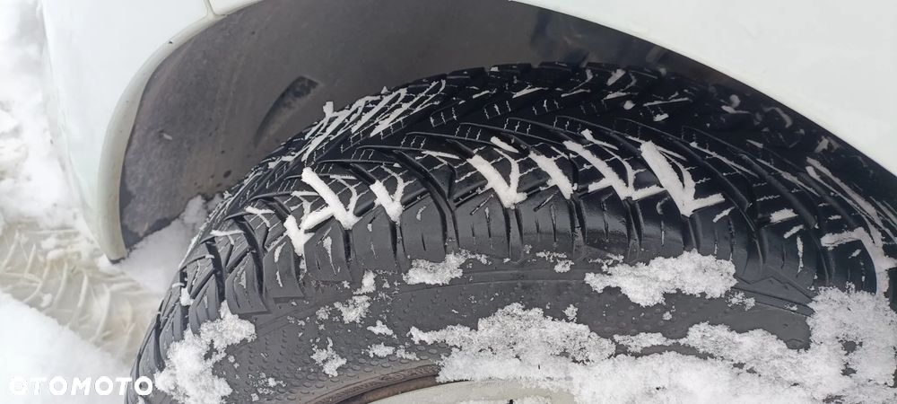 Renault Clio (Energy) dCi 90 Start & Stop LIMITED - 11