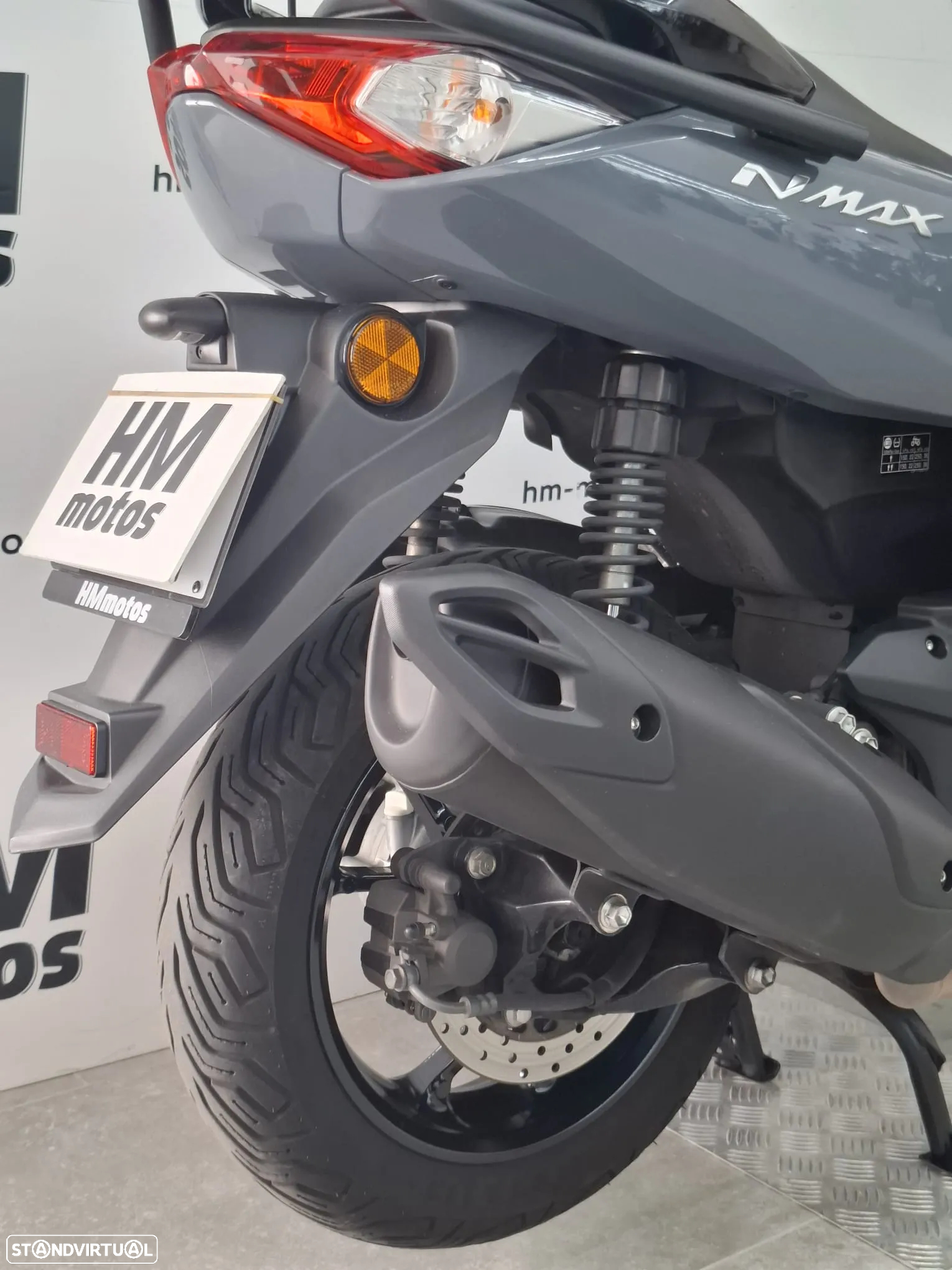 Yamaha NMAX - 14