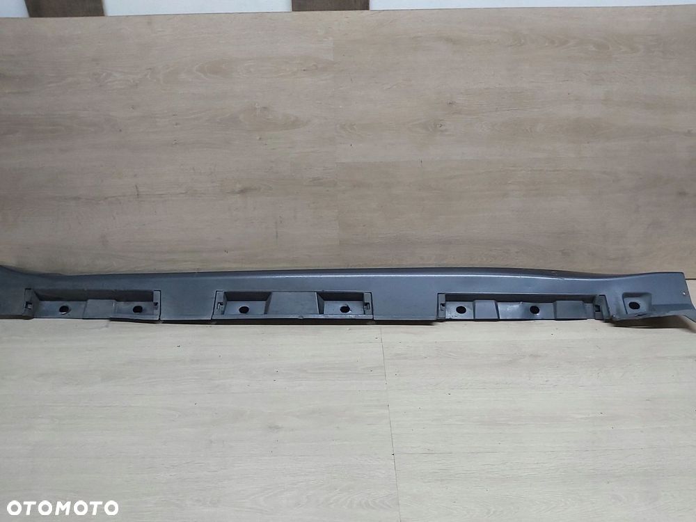 Toyota Avensis T27 LIFT 15 - 18r listwa progowa lewa nakładka progu - 4