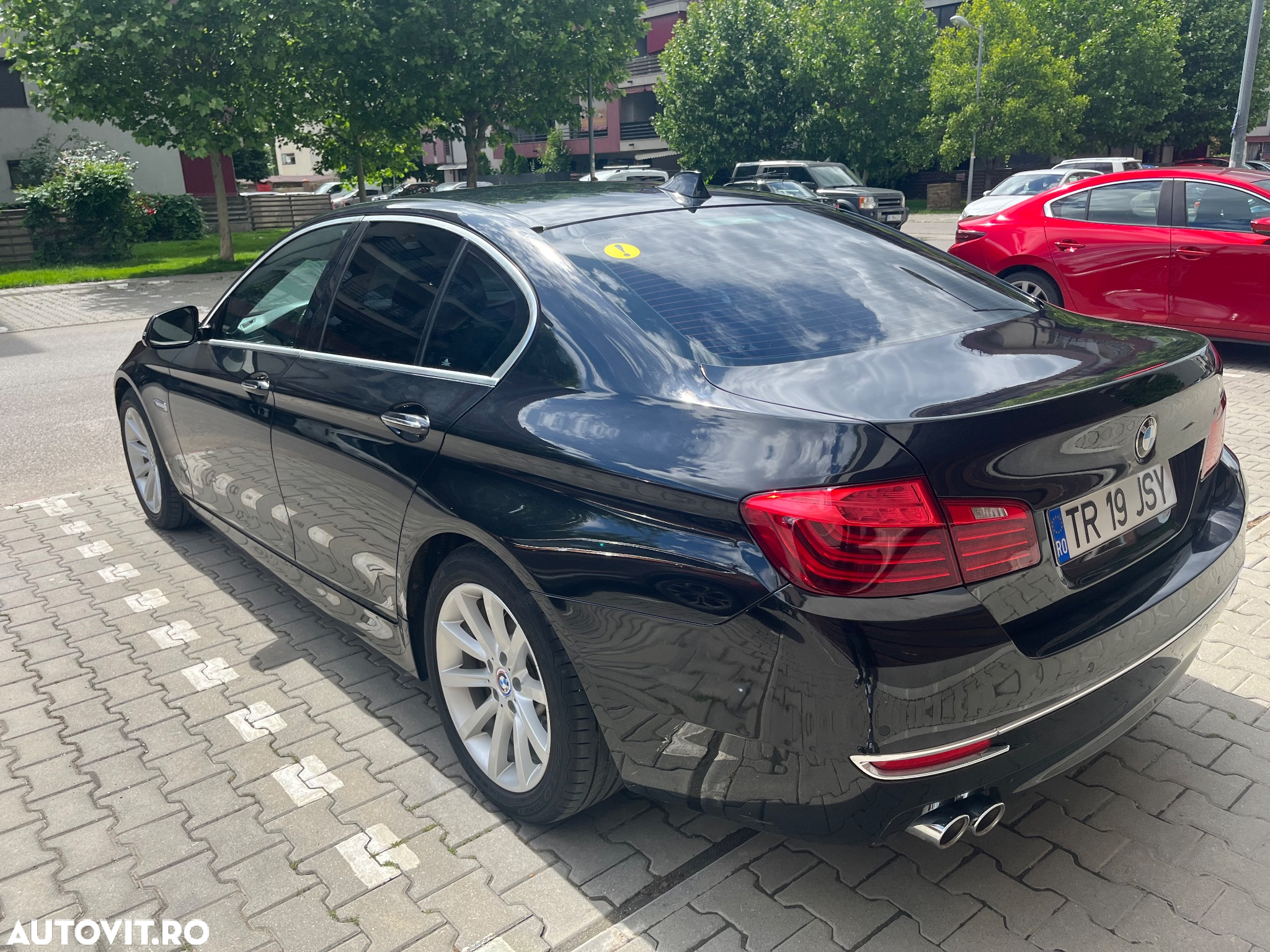 BMW Seria 5 520d - 3
