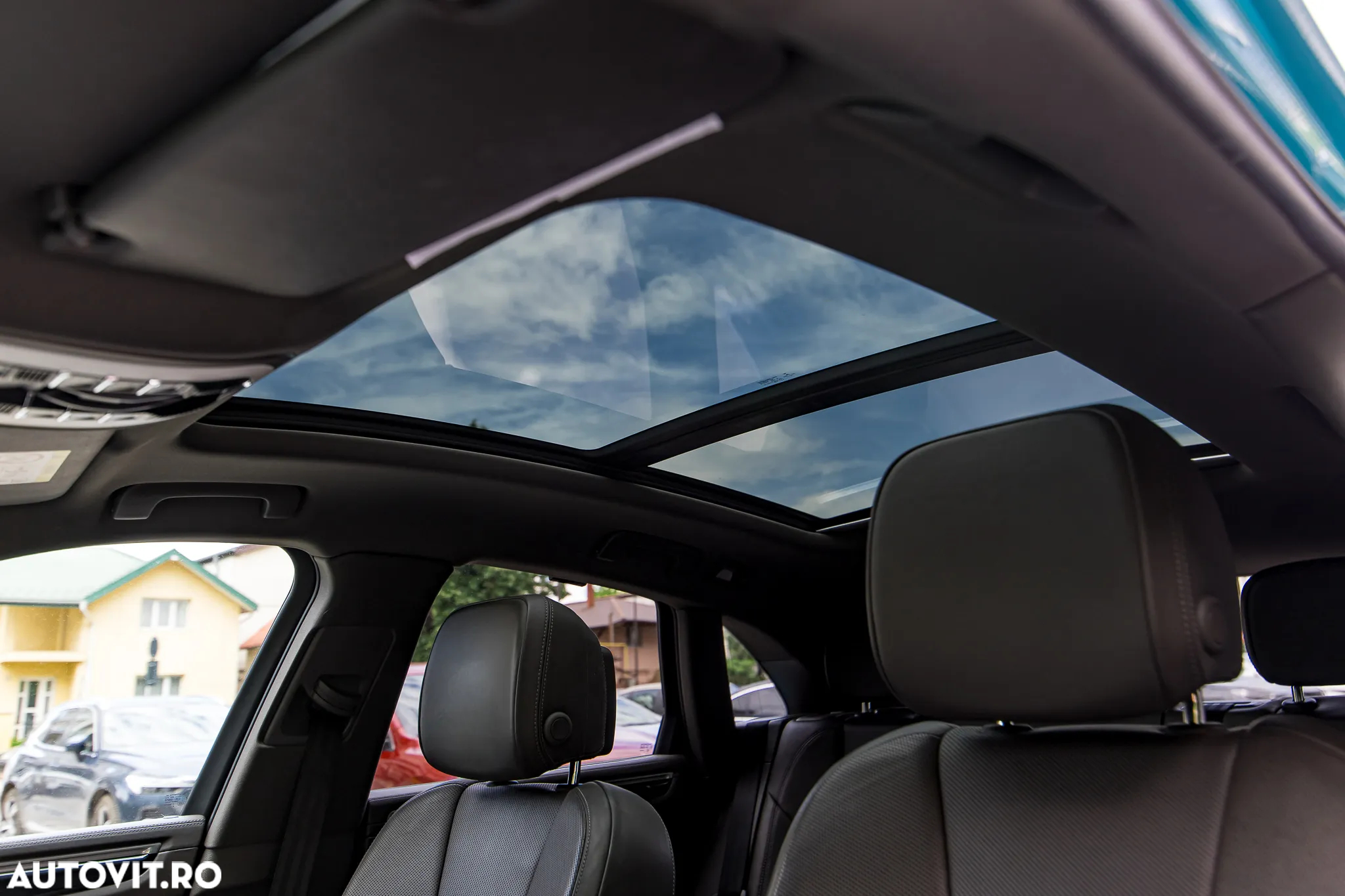 Porsche Macan Standard - 25