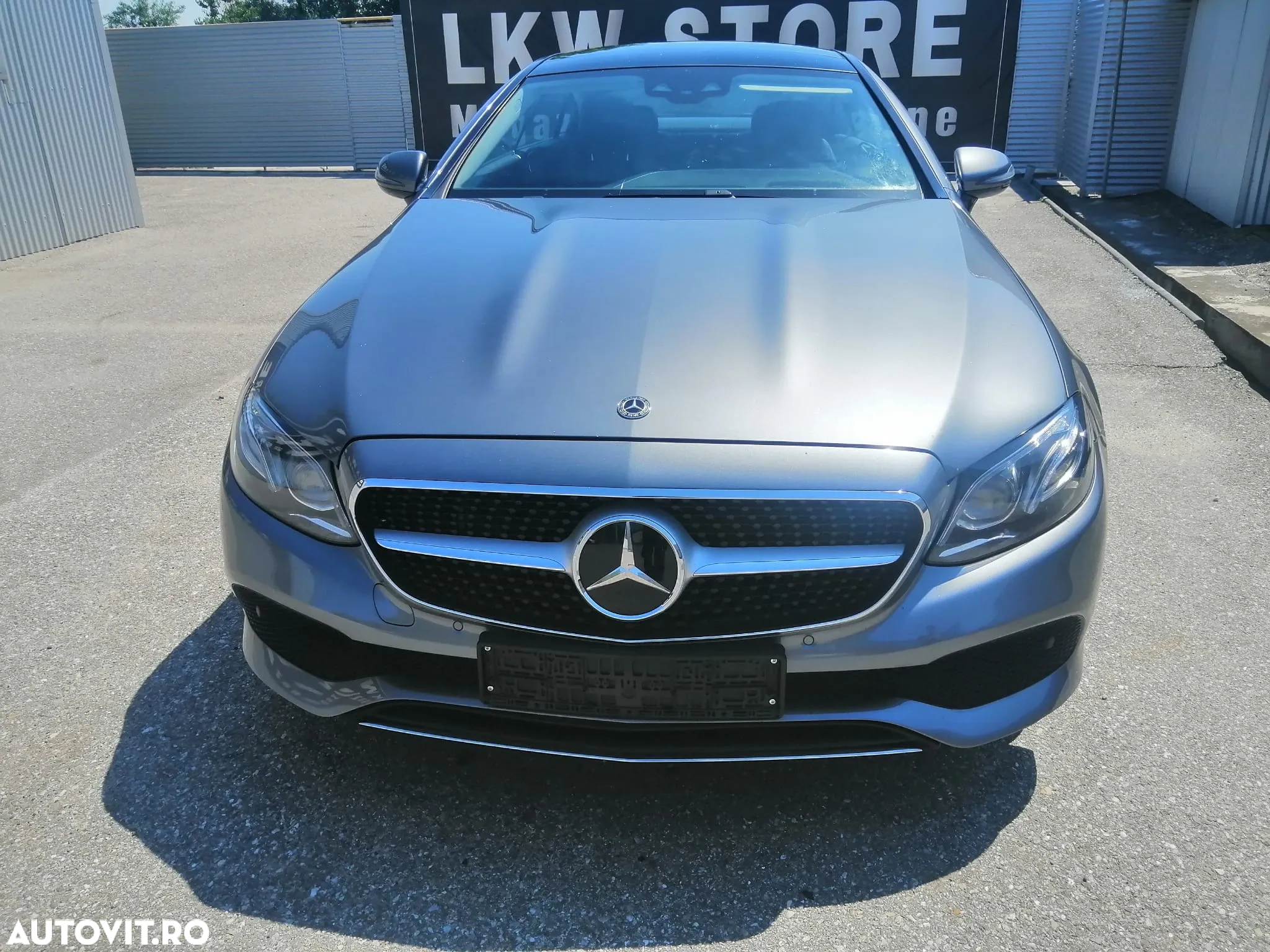 Mercedes-Benz CLE - 4