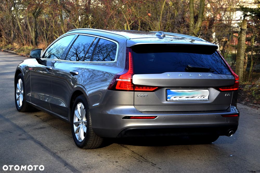 Volvo V60 D3 Momentum Pro - 11