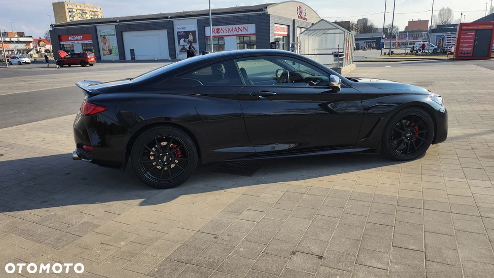 Infiniti Q60 2.0t Premium - 12