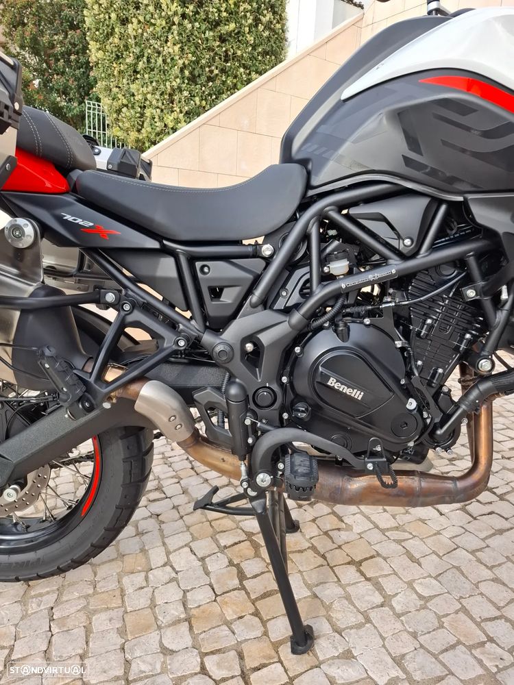 Benelli TRK 702 Benelli TRK 702X - 4