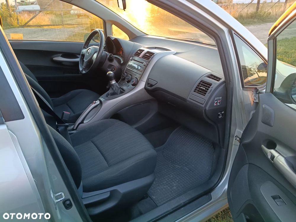 Toyota Auris 1.4 VVT-i Luna - 12