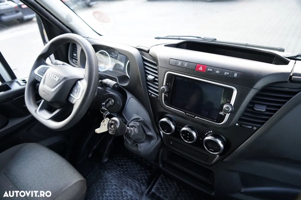 Iveco DAILY 35-160 / 4.2 M CONTAINER / AUTOSTRADĂ / TWIN GVWR: 3500 KG / 2022 - 29