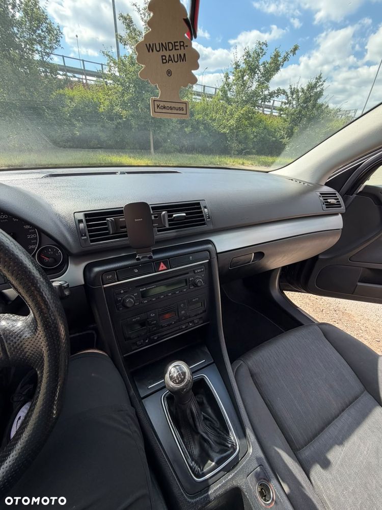 Audi A4 Limousine 1.8T - 24