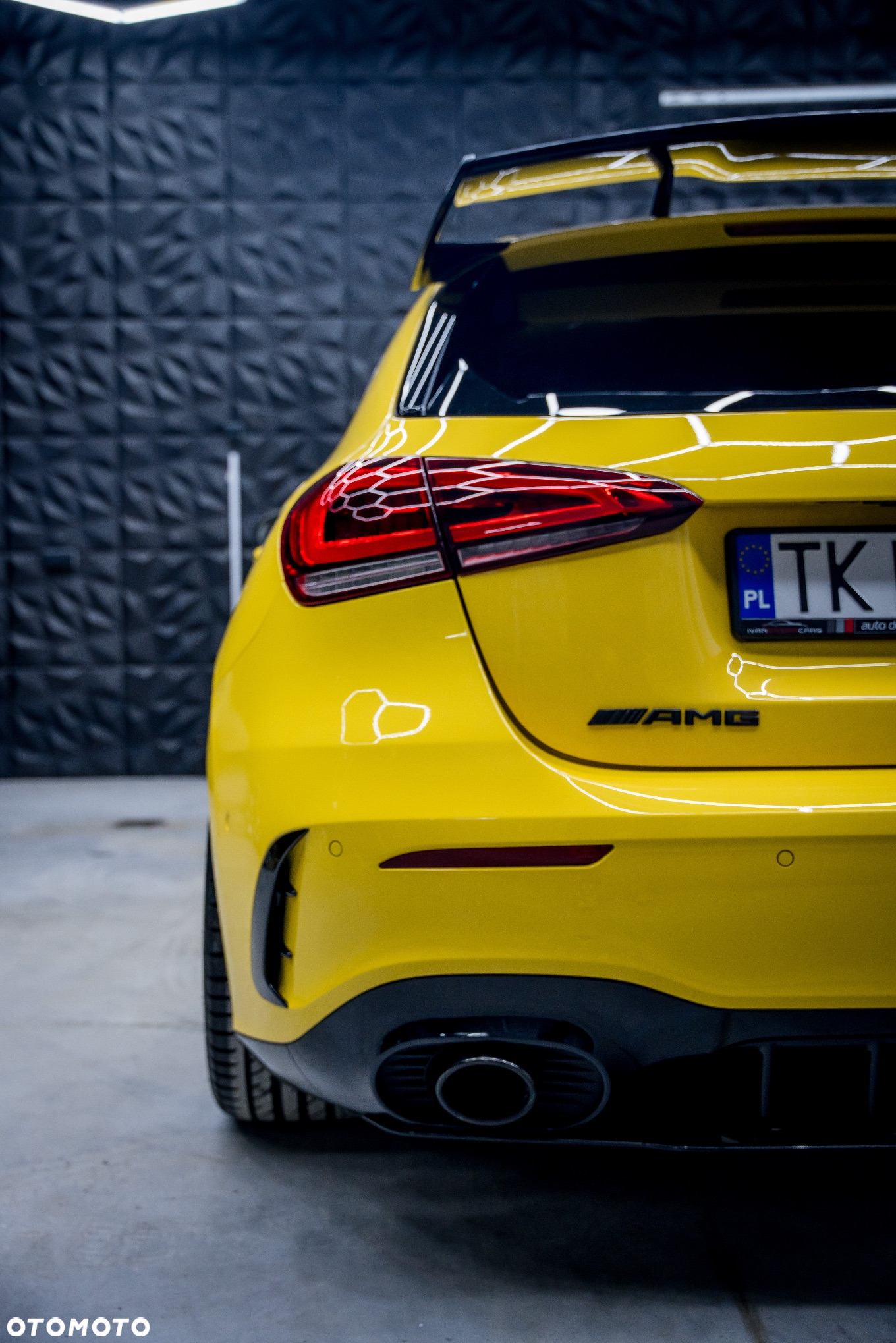 Mercedes-Benz Klasa A 35 AMG 4-Matic Edition 1 7G-DCT - 11