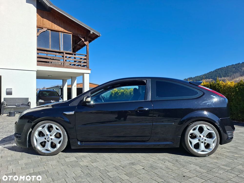 Ford Focus 2.5 ST - 2
