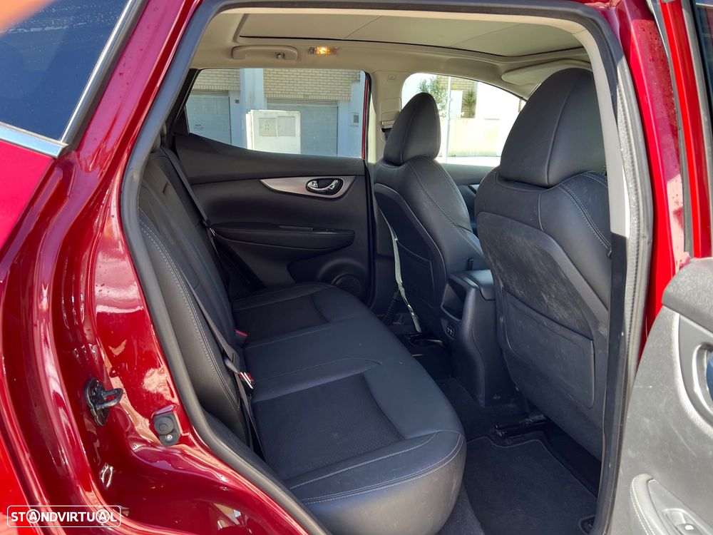 Nissan Qashqai 1.3 DIG-T Tekna DCT - 24