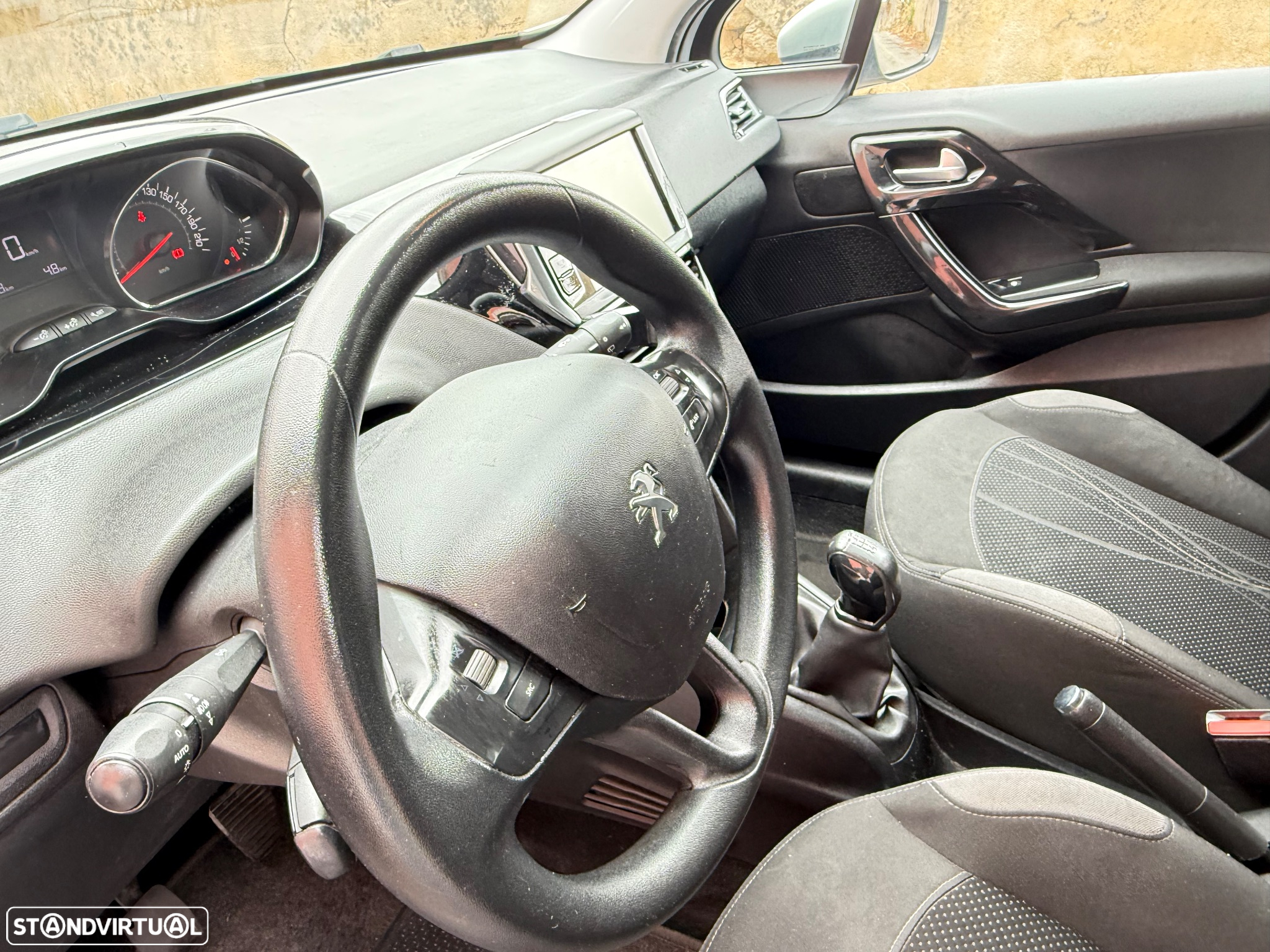 Peugeot 208 1.4 HDi Access - 11
